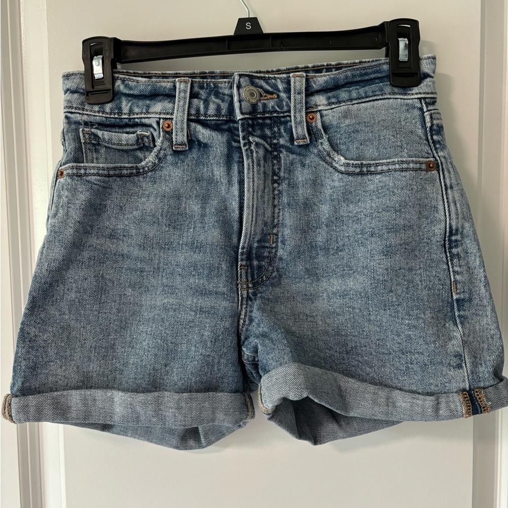 Old Navy O.G. Hugh Rise shorts. Size 0